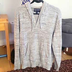 Pullover with front pocket